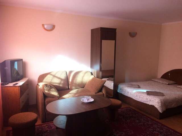 Апартаменты Alex & Черновцы-27