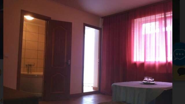 Апартаменты Alex & Черновцы-29