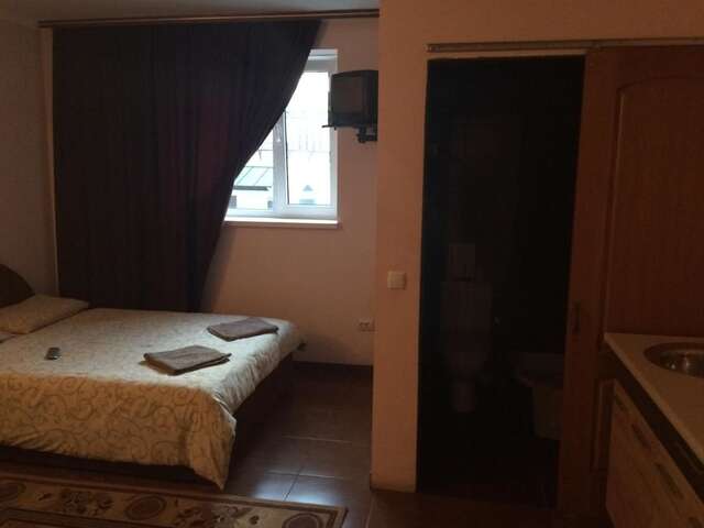 Апартаменты Alex & Черновцы-5